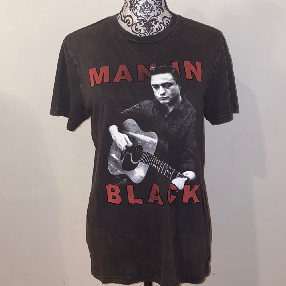 Tailgate Man In Black Johnny Cash T-Shirt Size Medium American Eagle Outfitters